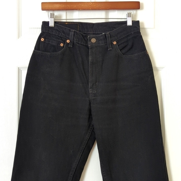 Levi's 90's Vintage 550 Classic High Rise Relaxed Fit Tapered Leg Jeans Black 8 - Picture 2 of 15